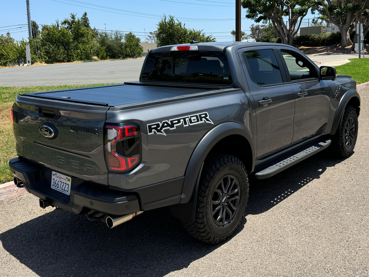Truck Covers USA American Roll Cover Retractable Tonneau Cover - Ford Ranger Raptor