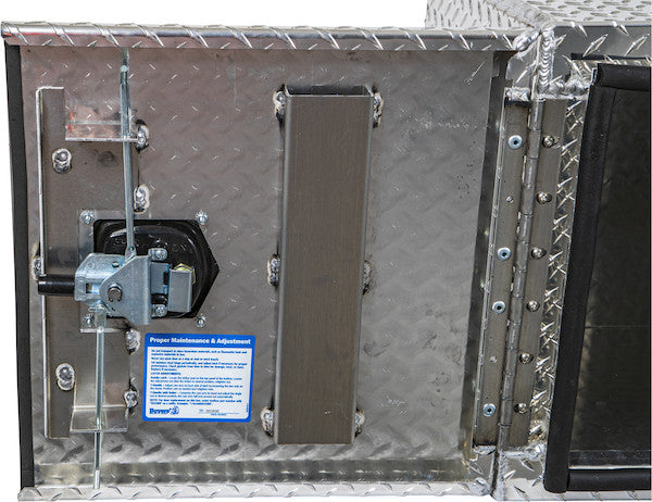 24x24x36 Inch Diamond Tread Aluminum Underbody Truck Box - Double Barn Door, 3-Point Compression Latch