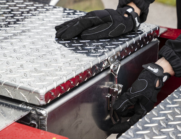 12x24x22 Inch Diamond Tread Aluminum In-Frame Truck Tool Box with Notched Bottom