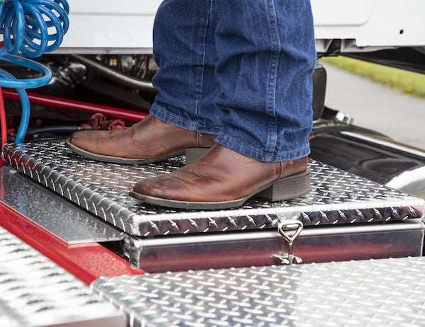 12x24x22 Inch Diamond Tread Aluminum In-Frame Truck Tool Box with Notched Bottom