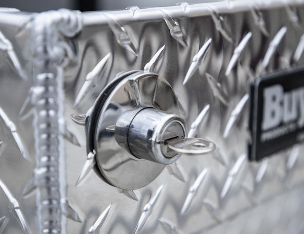 18x20x71 Inch Diamond Tread Aluminum Crossover Truck Box