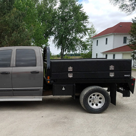 21x13x88 Inch Gloss Black Diamond Tread Aluminum Pick-Up Truck Contractor With Lower Door