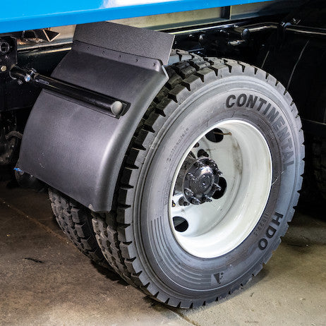 8592424 - Quarter Poly Fender for Dual Rear Wheels