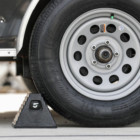 Heavy Duty Rubber Wheel Chock with Recessed Chain Eye 10x8x6 Inch