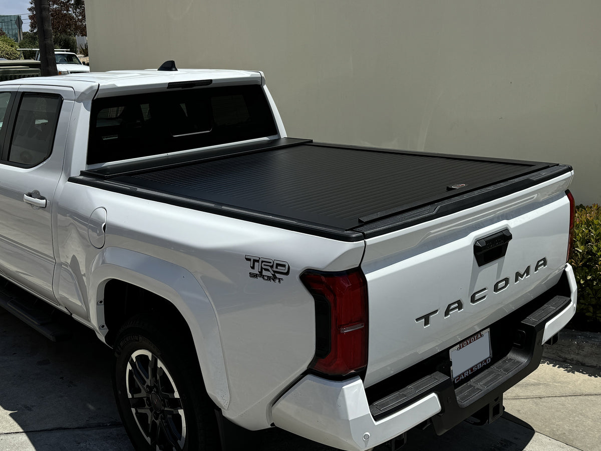 Truck Covers USA American Roll Cover Retractable Aluminum Tonneau Cover