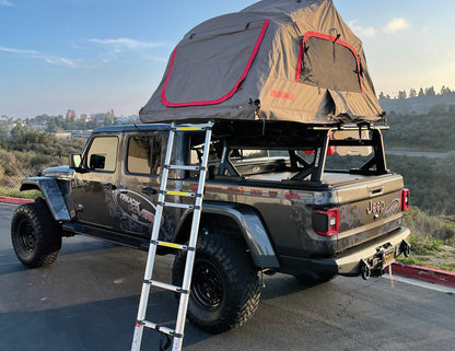 Truck Covers USA Retractable Tonneau Cover & Rack System - Jeep Gladiator